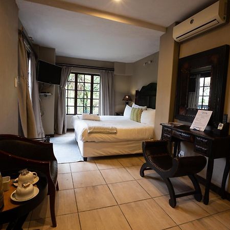 Waterfalls Boutique Hotel Pretoria-Noord Buitenkant foto