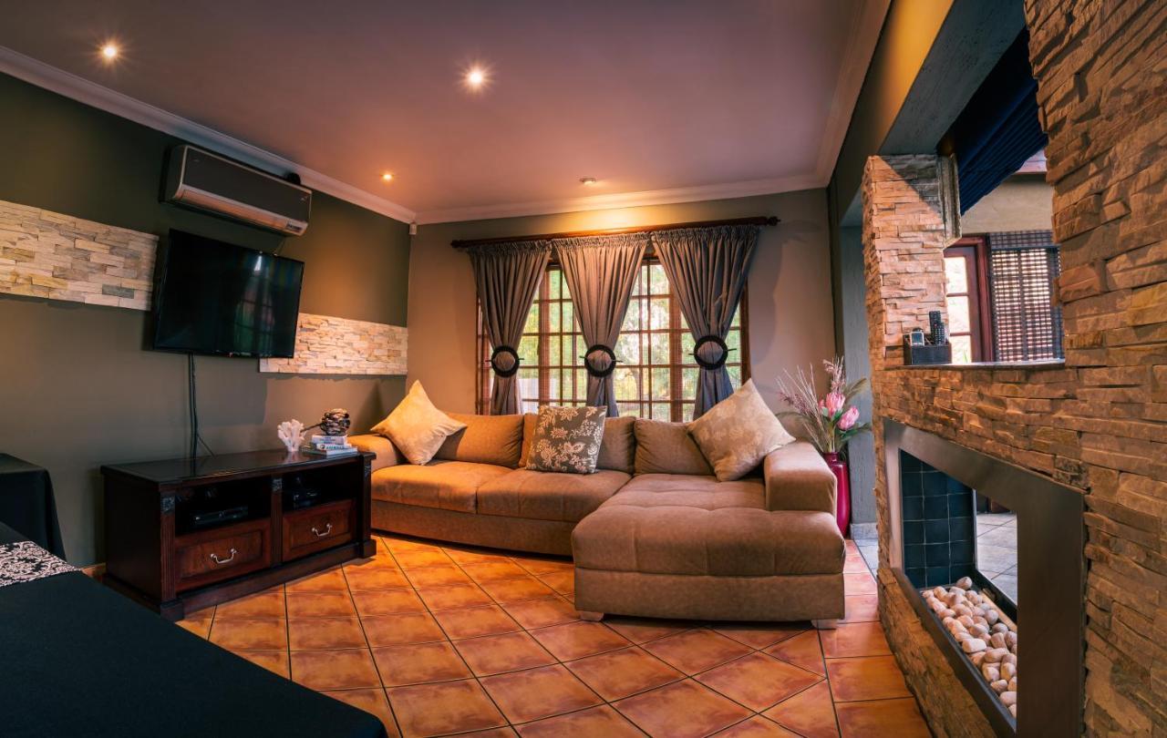 Waterfalls Boutique Hotel Pretoria-Noord Buitenkant foto