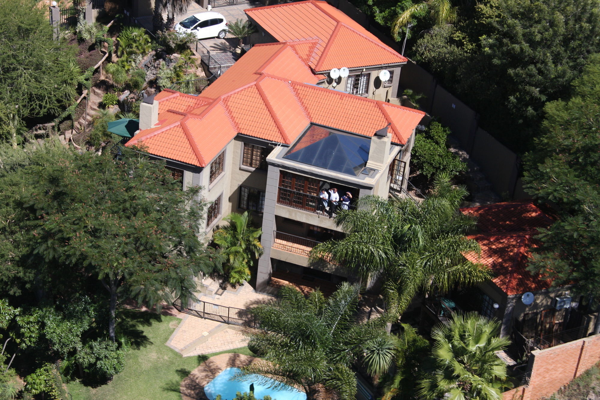 Waterfalls Boutique Hotel Pretoria-Noord Buitenkant foto